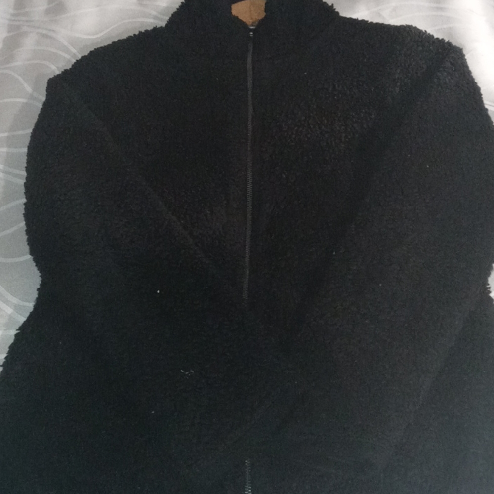 Clothes - Picture 16 of 16